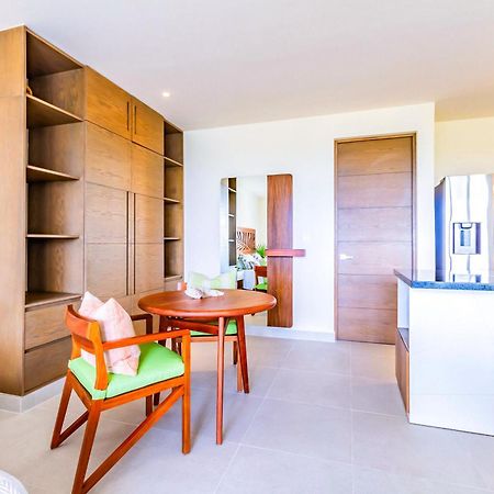 Santamar By Tao Beach Condos With Pool & Walk To Ocean Акумаль Экстерьер фото