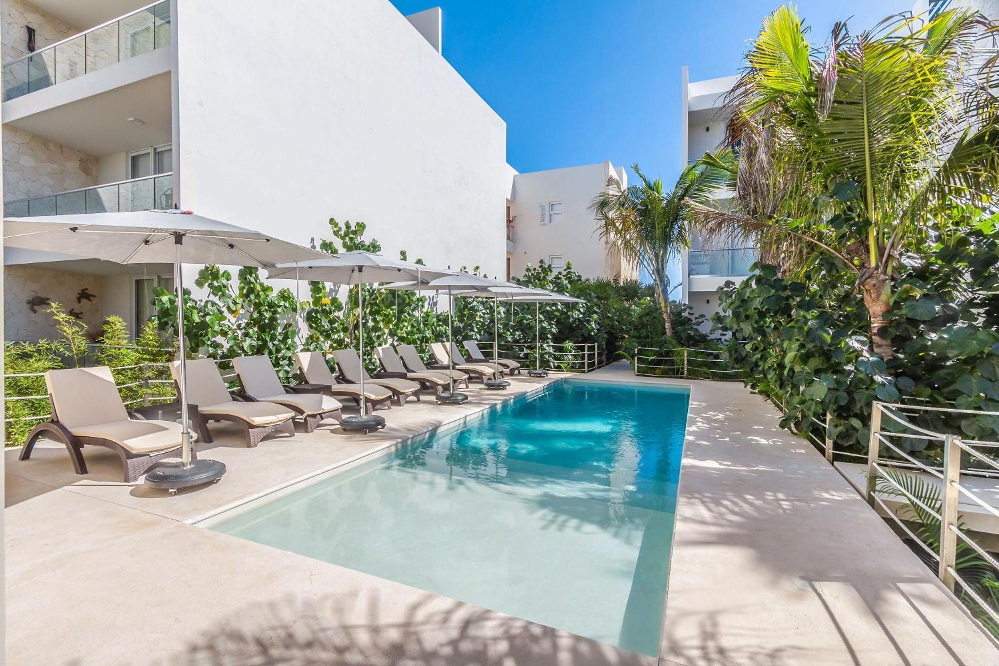 Santamar By Tao Beach Condos With Pool & Walk To Ocean Акумаль Экстерьер фото